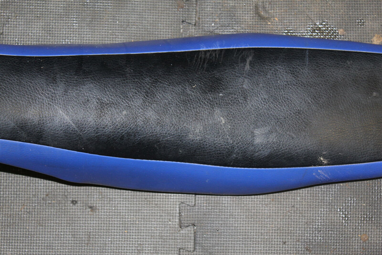 01-05 YAMAHA YZ250F YZ 250F SEAT SADDLE FRONT REAR