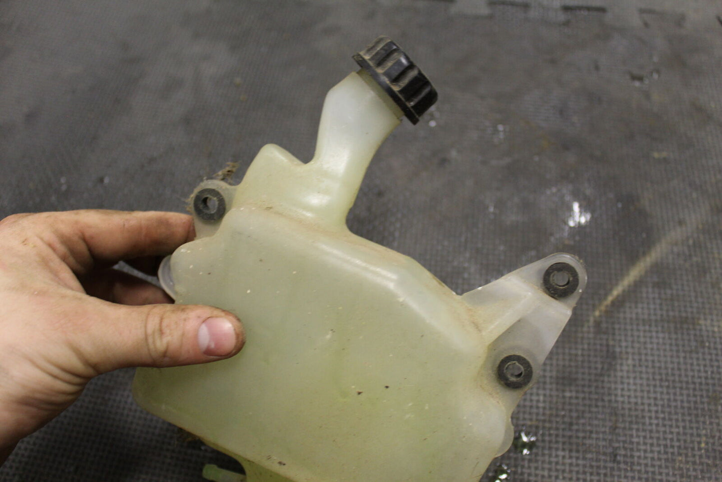 06-13 KAWASAKI VULCAN 900 COOLANT WATER TANK RESERVOIR BOTTLE VN900 VN