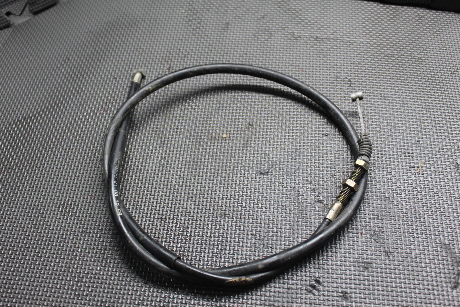 03-05 YAMAHA YZ450F CLUTCH CABLE LINE