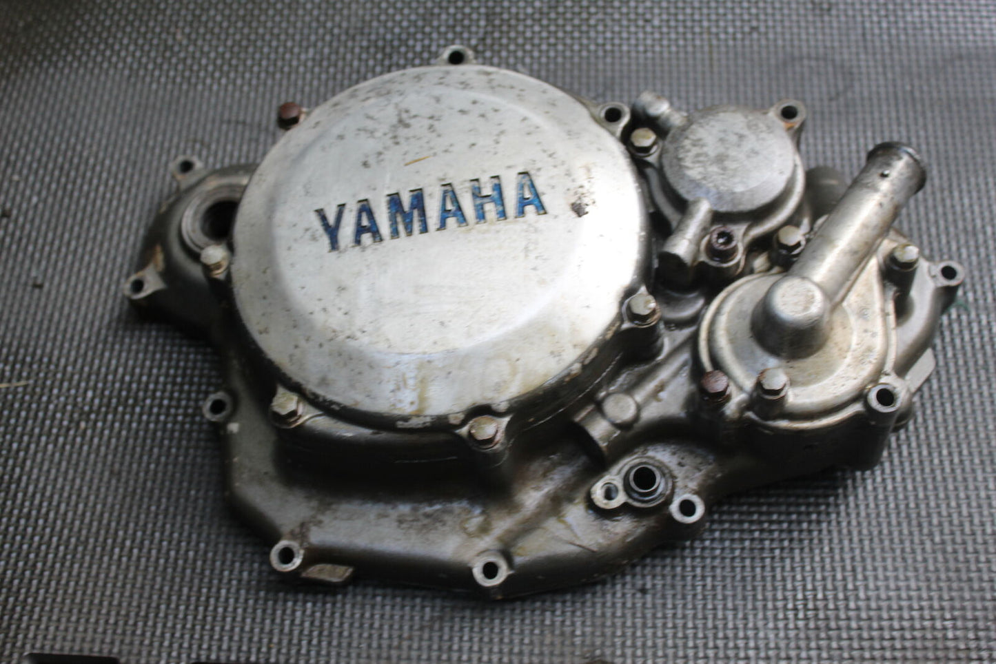 01-05 YAMAHA YZ250F YZ 250F ENGINE MOTOR SIDE CLUTCH COVER