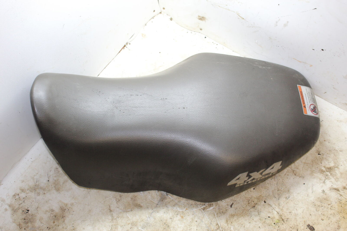 03-09 KAWASAKI PRAIRIE 360 KVF360 FRONT REAR DRIVERS SEAT PAD SADDLE PILLION