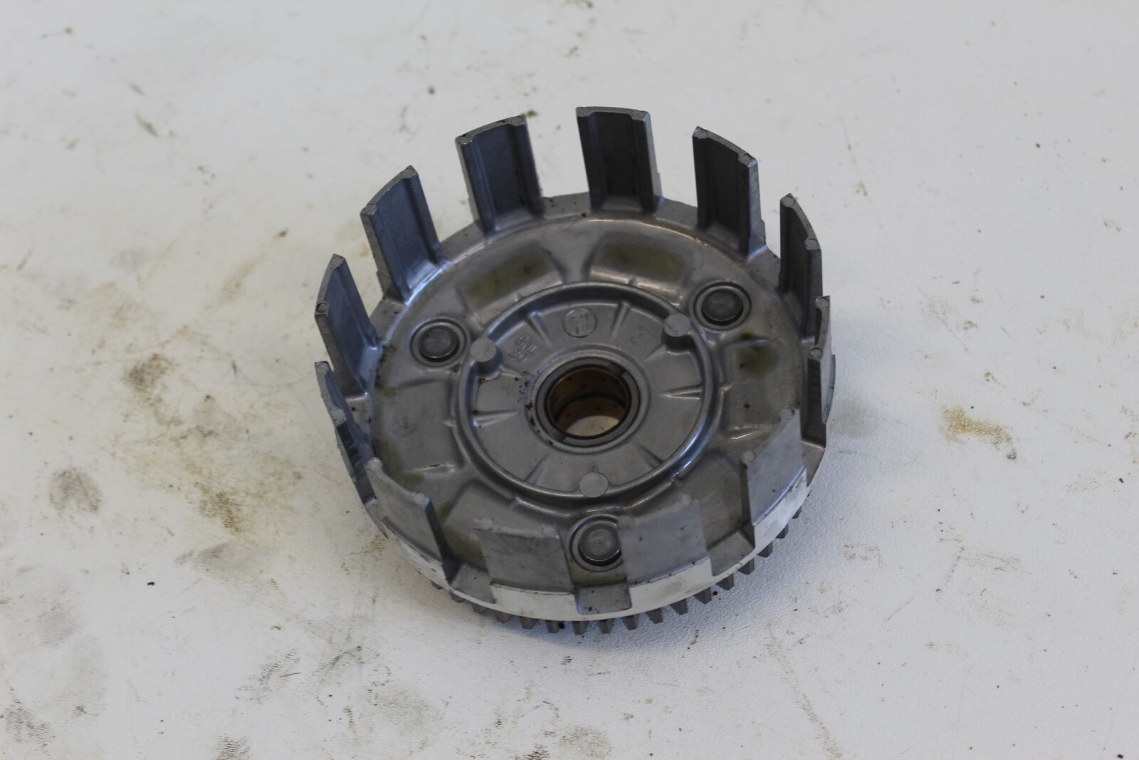 01-07 YAMAHA WR250F CLUTCH BASKET GOOD NICE NO LOOSE SPRINGS