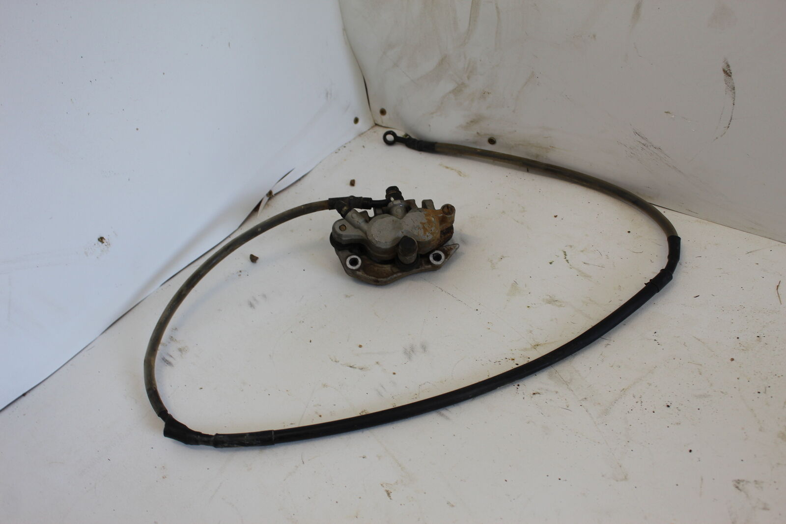 04-07 HONDA CRF450R CRF 450 R FRONT BRAKE CALIPER AND HOSE