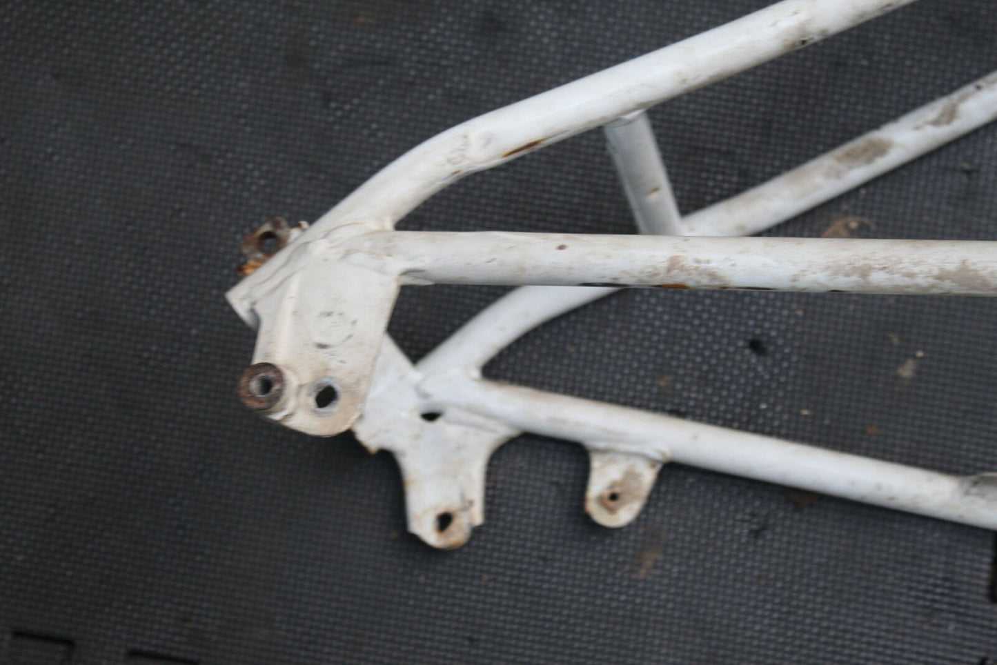 01-05 YAMAHA YZ250F YZ 250F REAR BACK SUB FRAME SUBFRAME