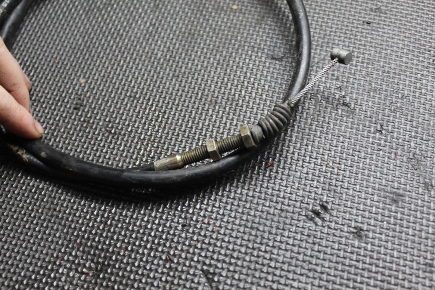 03-05 YAMAHA YZ450F CLUTCH CABLE LINE