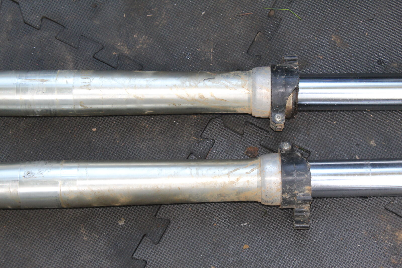 03-05 YAMAHA YZ450F RIGHT LEFT FRONT SUSPENSION FORKS SHOCKS 