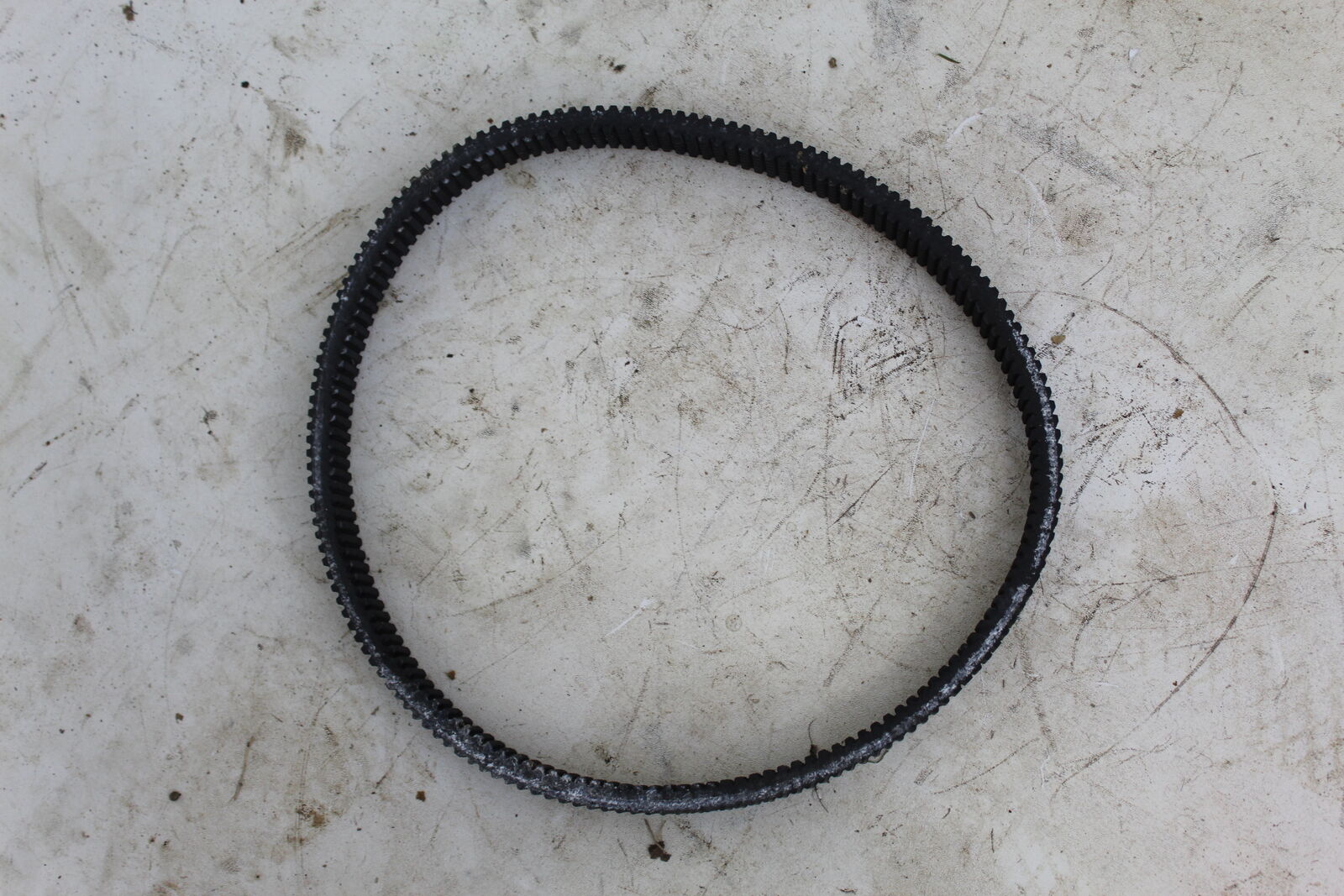 05 POLARIS SPORTSMAN 700 TWIN DRIVE BELT OEM USED